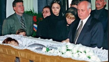 Горбачов не могъл да си прости, че не спасил любимата си