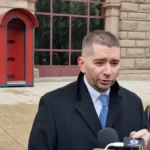 Хванаха депутата от ПБ Слави Василев с Порше в нарушение в София Снимки