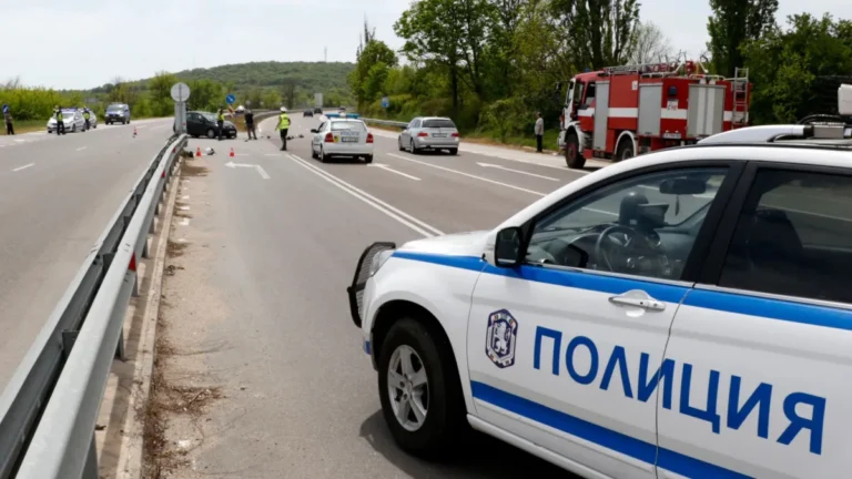 Голяма трагедия! Тежка катастрофа от преди малко, хората са…