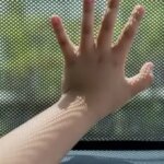 Трагедия: 2-годишно дете се задуши в кола. Баща му забравил да го остави в детската градина