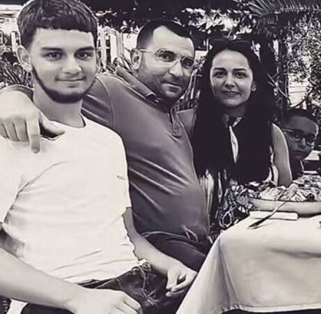 Съпругата на внезапно починалия фолкпевец със силни думи преди погребението му