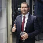 Костадинов разката Слави Василев: Помниш ли как ме молеше да…