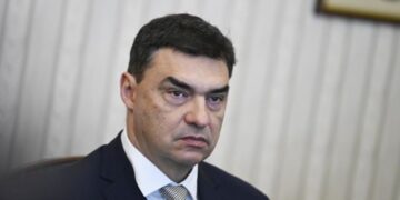 Смях в залата: Какъв всъщност е Владо Николов? Депутатът от ПБ изгря с трета професия