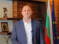 Извънредно! Радев с предупреждение.