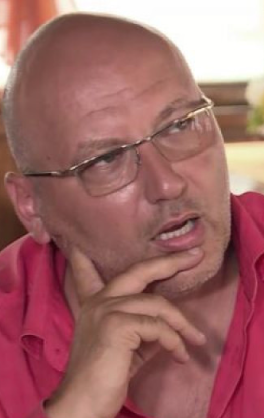 НЯМА ДА ПОВЯРВАТЕ! Това е сестрата на шеф Иван Манчев: Никога не я е показвал публично! (СНИМКИ)