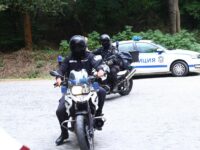 Пет куршума за строител и съпругата му, измамил десетки с жилища Пет куршума за строител и съпругата му, измамил десетки с жилища