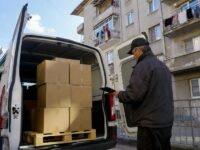 Второ поскъпване на онлайн пратките. Още една такса –