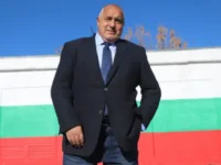 Бойко Борисов се мести в с. Иваняне – вижте палата му, който e с 3 подземни етажа и бункер (по проект на Белият дом) Бойко Борисов се мести в с. Иваняне – вижте палата му, който e с 3 подземни етажа и бункер (по проект на Белият дом)