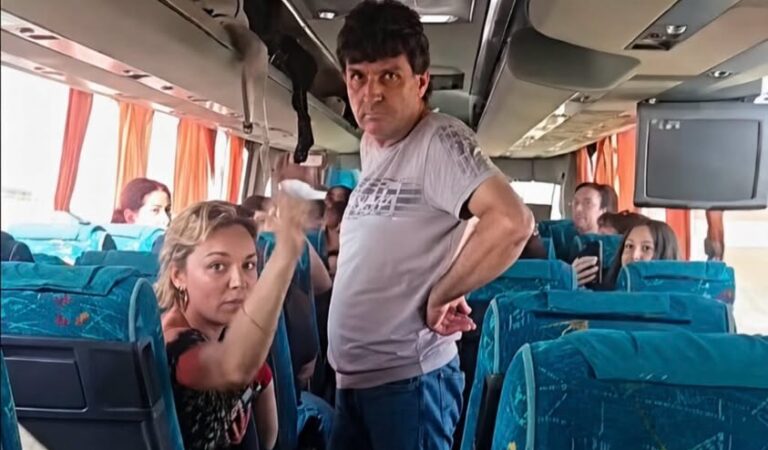 Скандал с Рая Пеева в автобуса: Тя псува шофьора, той ѝ удари шамар (ВИДЕО)