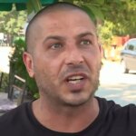 Жител на Пазарджик: Два хеликоптера пуснаха огромните скакалци, кълват ме