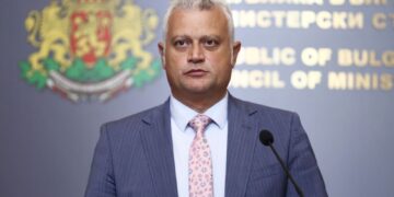 ИЗВЪНРЕДНО! Емил Дечев се завръща в политиката на бял кон!?