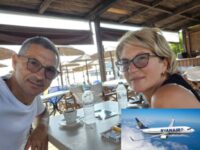 Драма на борда на Ryanair! Съпругът на Светлана полетя през прозореца, тя го грабна за краката…