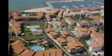 Руснаци разпродават масово имотите си по морето у нас – вижте цените само!