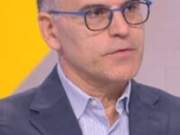 Симеон Дянков шокира с думите си, че вижда Румен Радев като… Симеон Дянков шокира с думите си, че вижда Румен Радев като…