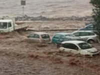 ИЗВЪНРЕДНО: Страшен потоп от преди минути! Градът е под вода, има…