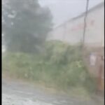 Започна се! Страшна буря удари 30-хиляден български град. Опука колите